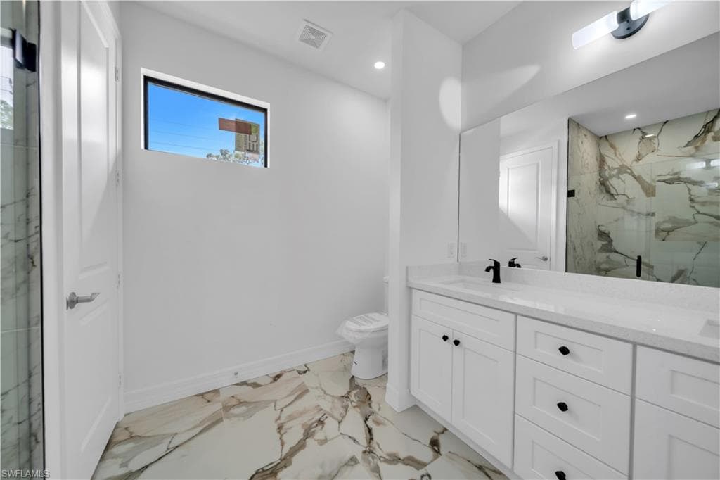 5222 Lee St, Lehigh Acres, FL 33971-15