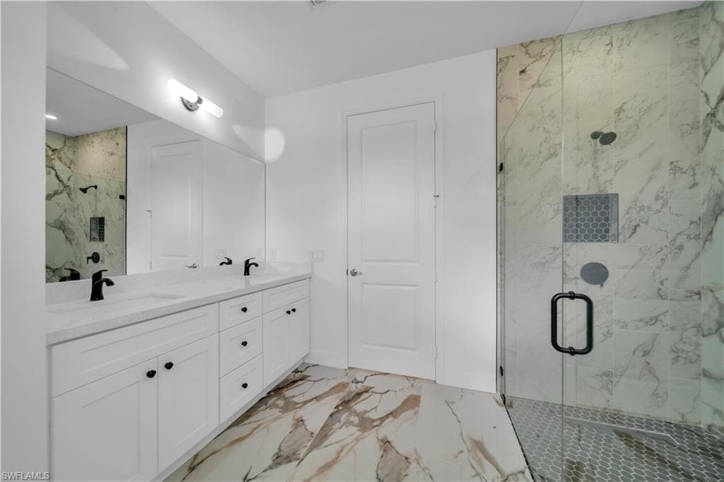 5222 Lee St, Lehigh Acres, FL 33971-16