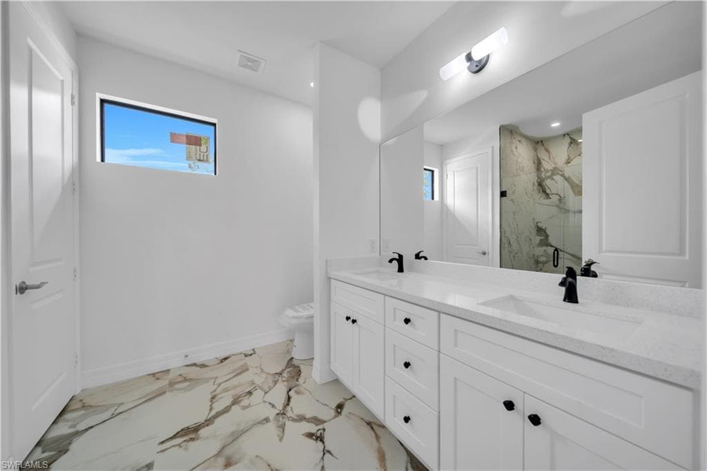 5222 Lee St, Lehigh Acres, FL 33971-18