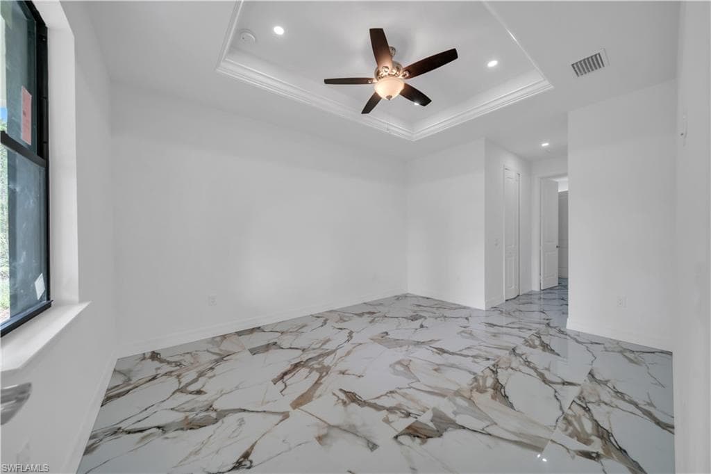 5222 Lee St, Lehigh Acres, FL 33971-22