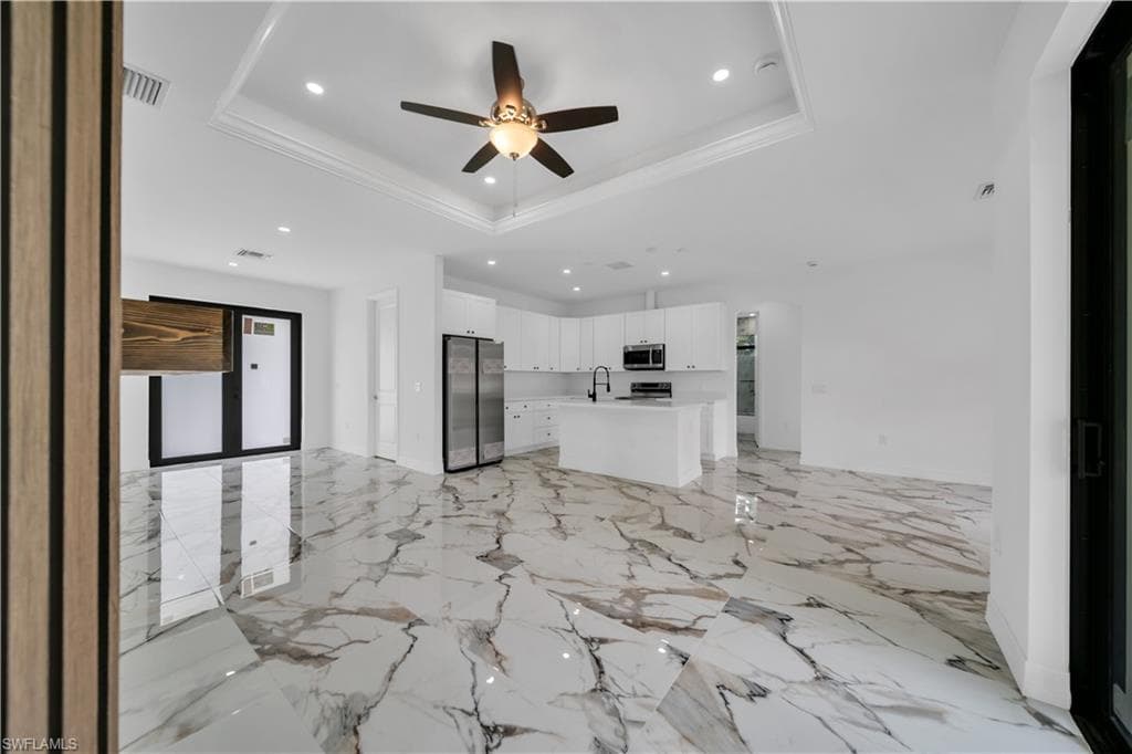 5222 Lee St, Lehigh Acres, FL 33971-35