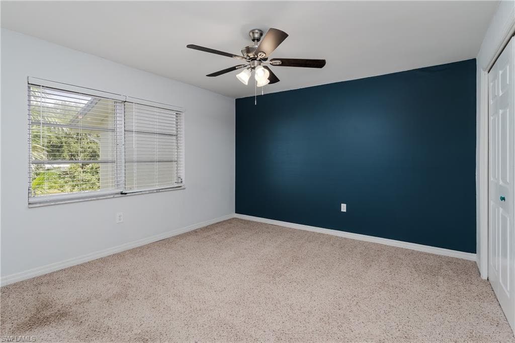 180 Cypress Way E B212, Naples, FL 34110-16