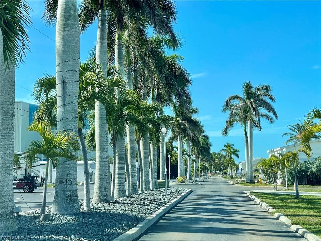 15 Galleon Way, Fort Myers Beach, FL 33931-5