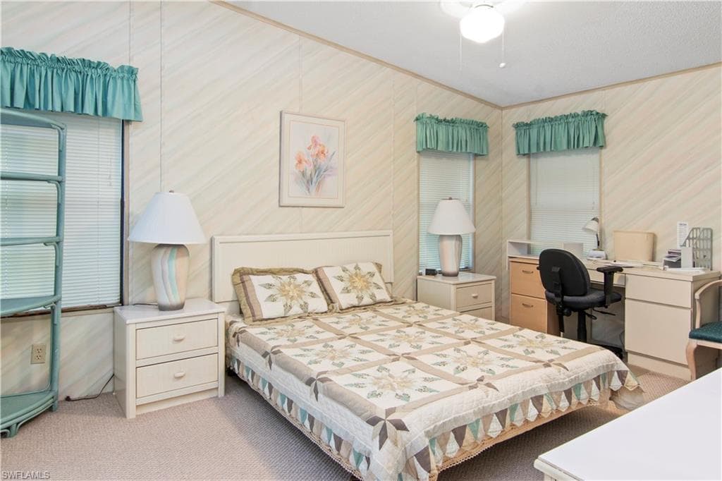 31 Turquoise Ave, Naples, FL 34114-13
