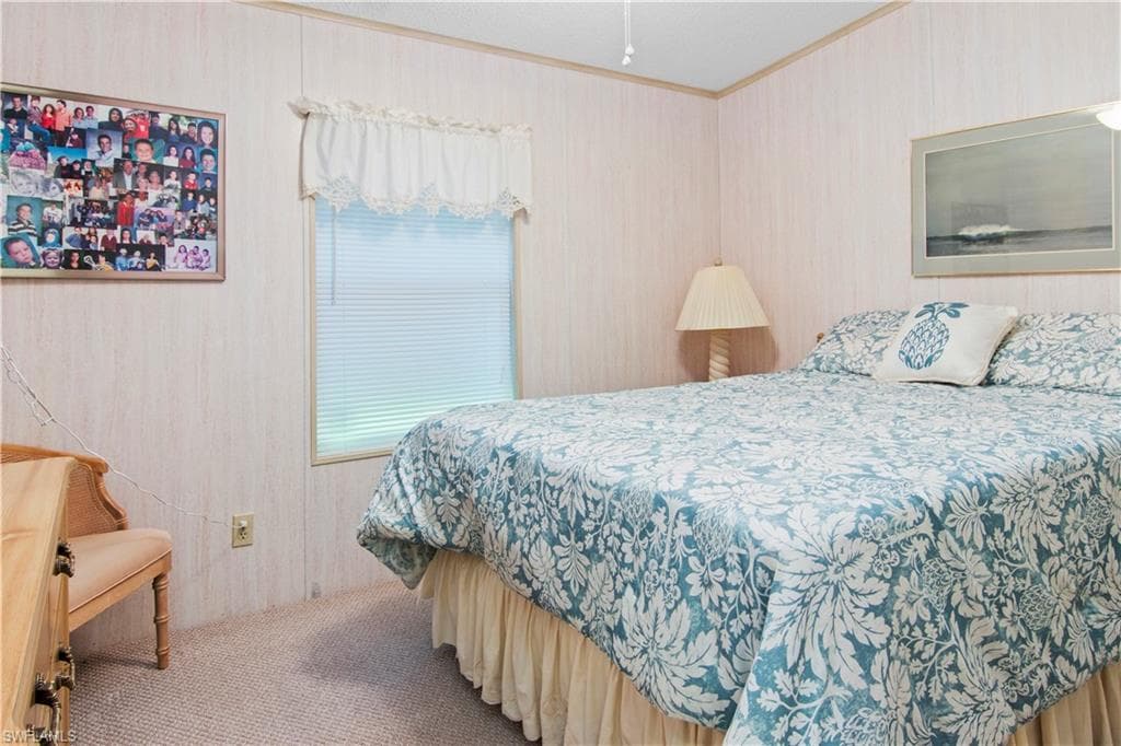 31 Turquoise Ave, Naples, FL 34114-14