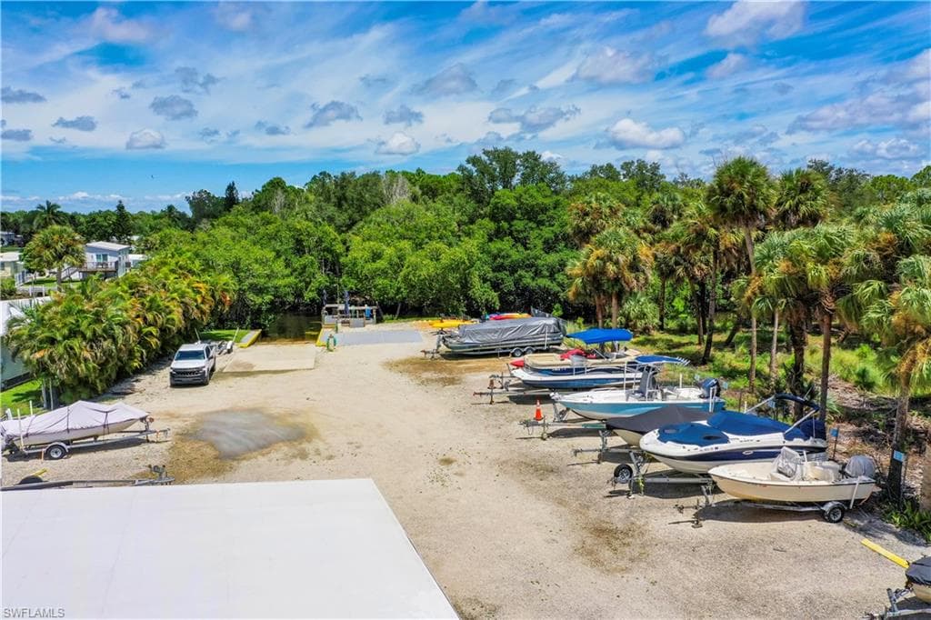 31 Turquoise Ave, Naples, FL 34114-22