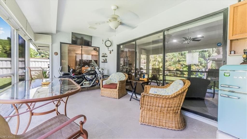 1733 45th Ter SW, Naples, FL 34116-28