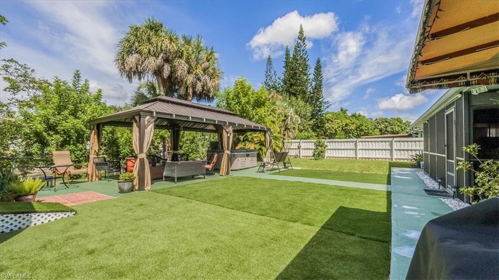 1733 45th Ter SW, Naples, FL 34116-2