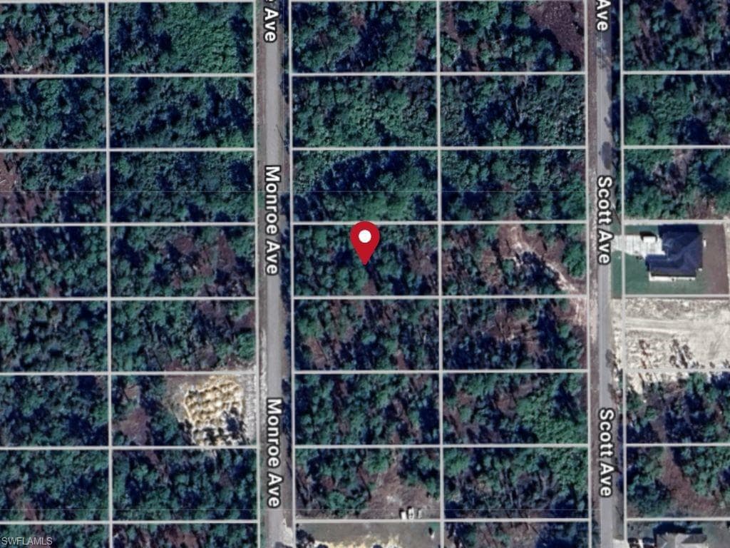 1310 Monroe Ave, Lehigh Acres, FL 33972-4