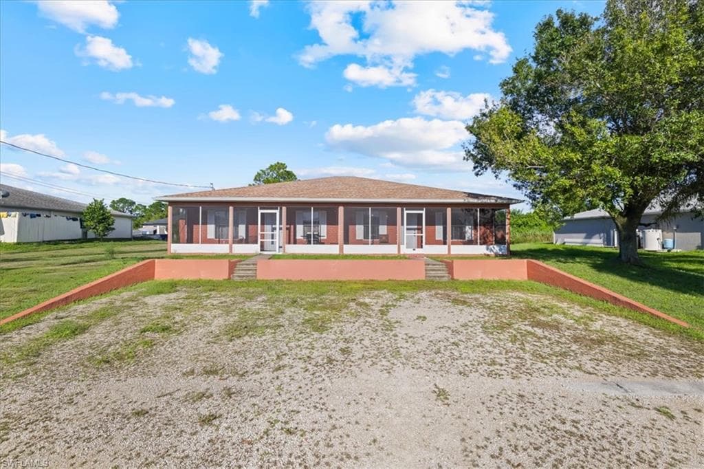 204/206 Ichabod Ave, Lehigh Acres, FL 33973-20