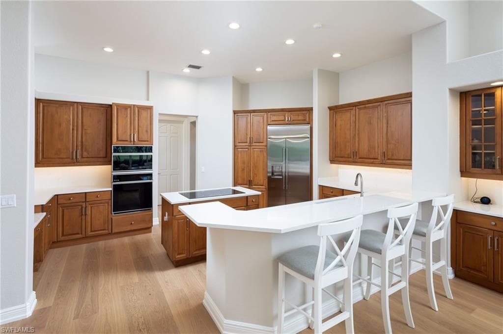 499 Terracina Way, Naples, FL 34119-10
