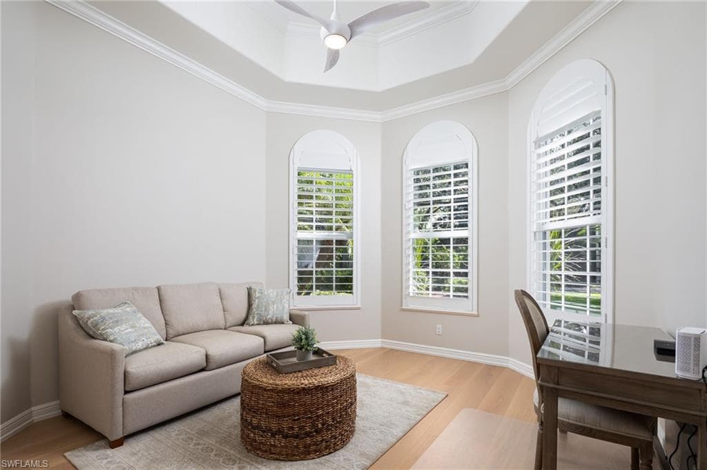499 Terracina Way, Naples, FL 34119-27