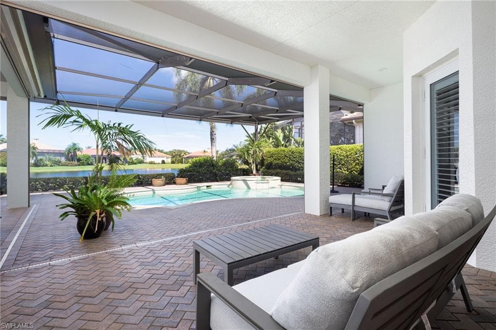 499 Terracina Way, Naples, FL 34119-38