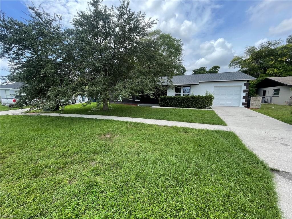 947 Happy Rd, North Fort Myers, FL 33903-3