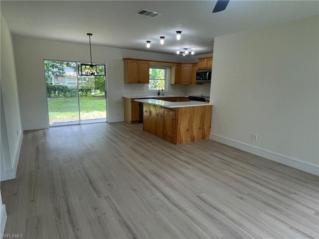 947 Happy Rd, North Fort Myers, FL 33903-4