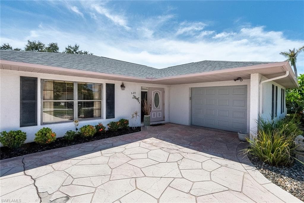 520 Valley Dr, Bonita Springs, FL 34134-3