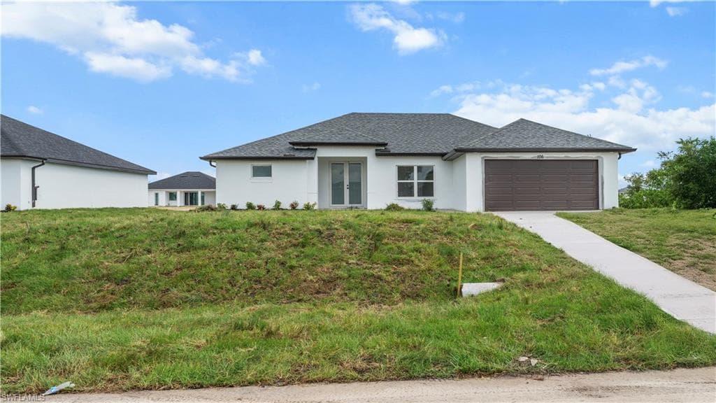 106 20th St, Cape Coral, FL 33993-1