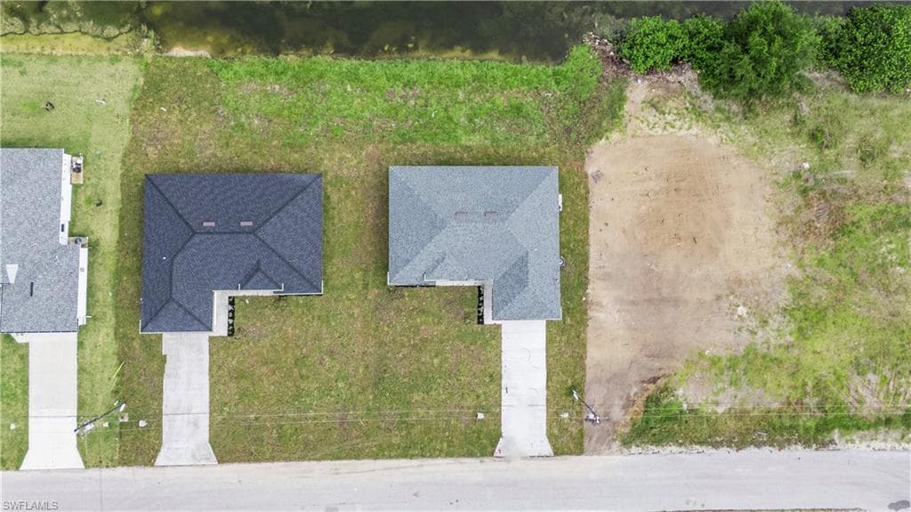 106 20th St, Cape Coral, FL 33993-32