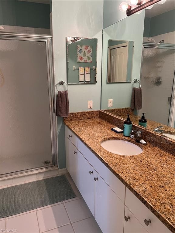 8555 Naples Heritage Dr 214, Naples, FL 34112-17