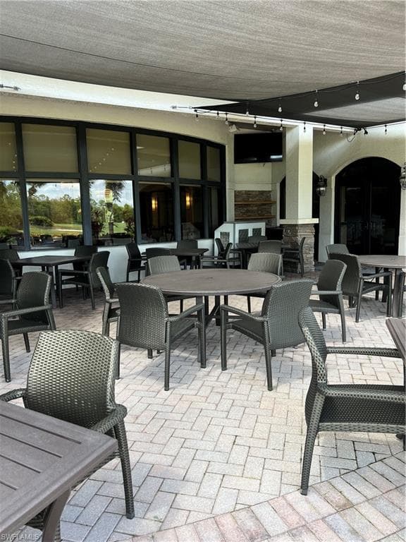 8555 Naples Heritage Dr 214, Naples, FL 34112-31