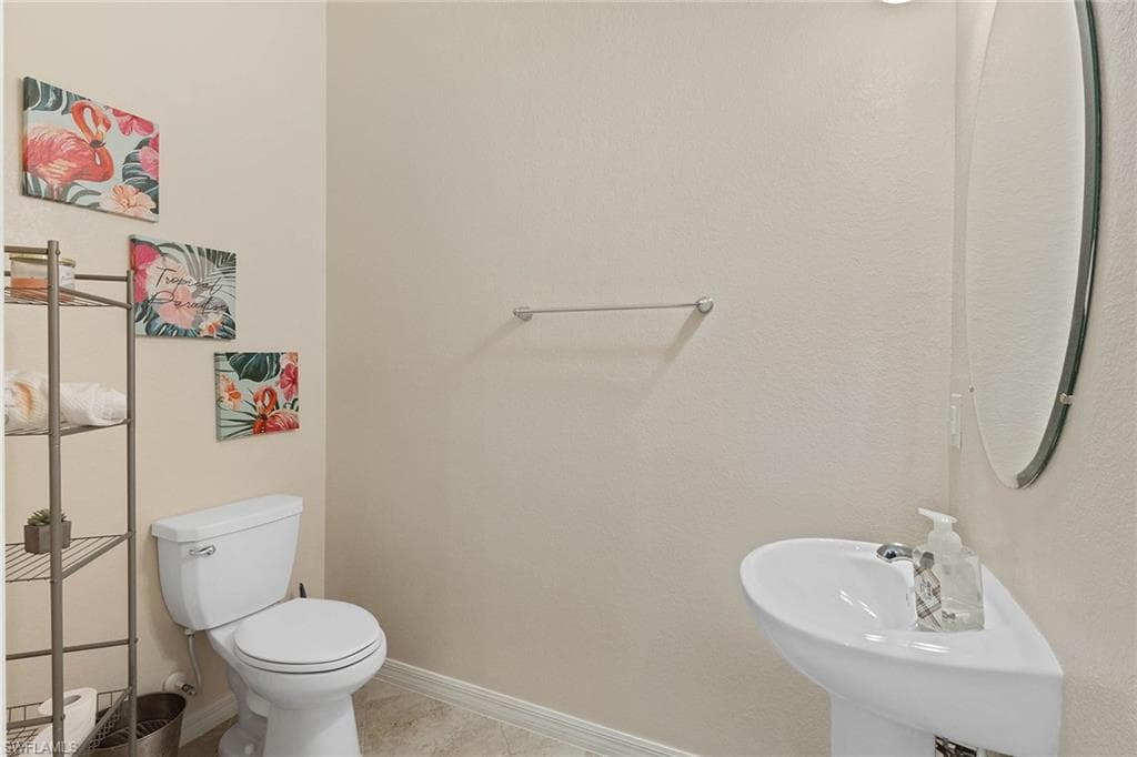2667 Blossom Way, Naples, FL 34120-12