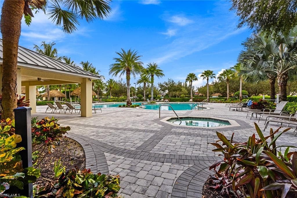 2667 Blossom Way, Naples, FL 34120-29
