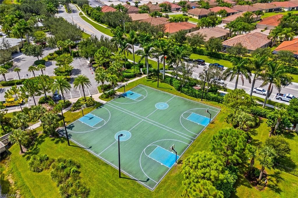 2667 Blossom Way, Naples, FL 34120-31