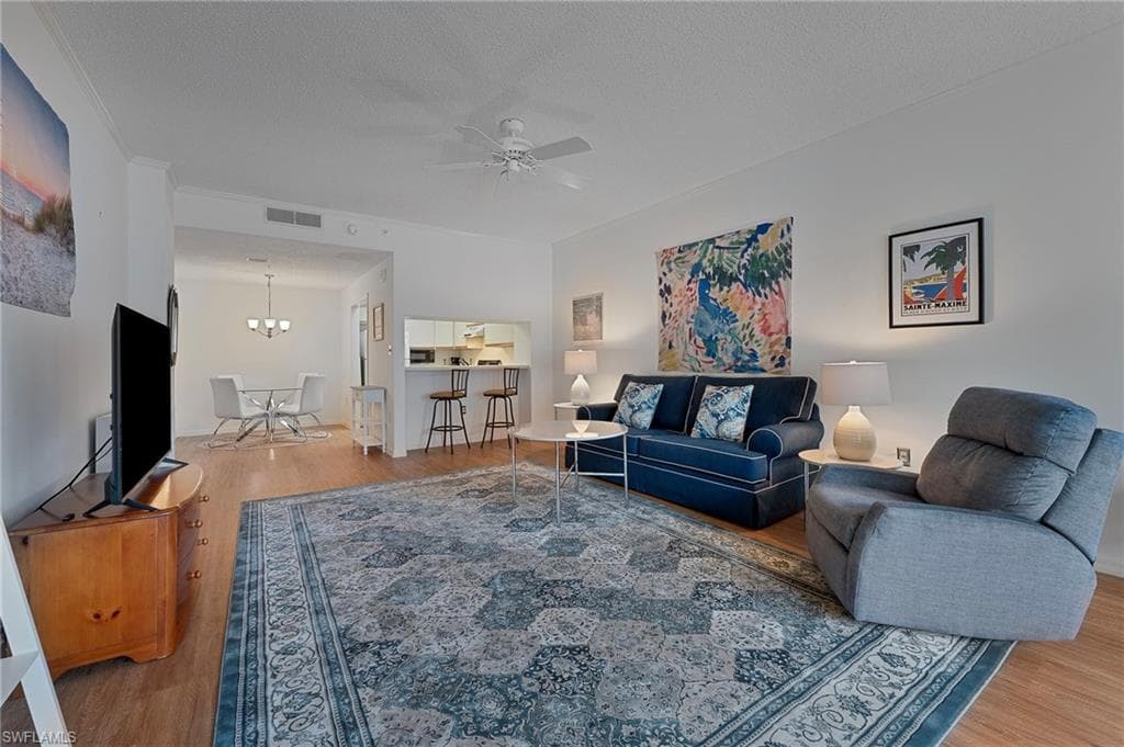 201 Arbor Lake Dr 2-205, Naples, FL 34110-3