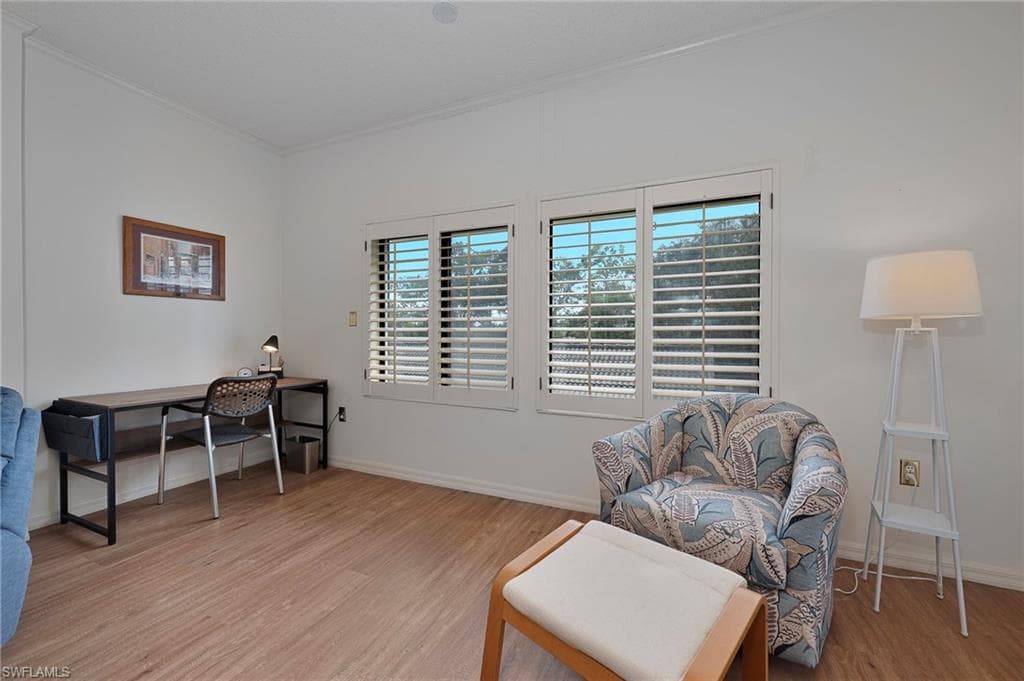 201 Arbor Lake Dr 2-205, Naples, FL 34110-7