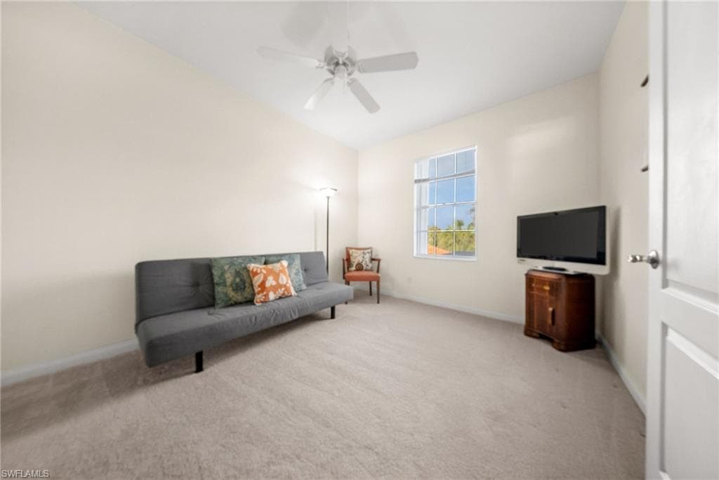 6072 Towncenter Cir, Naples, FL 34119-27