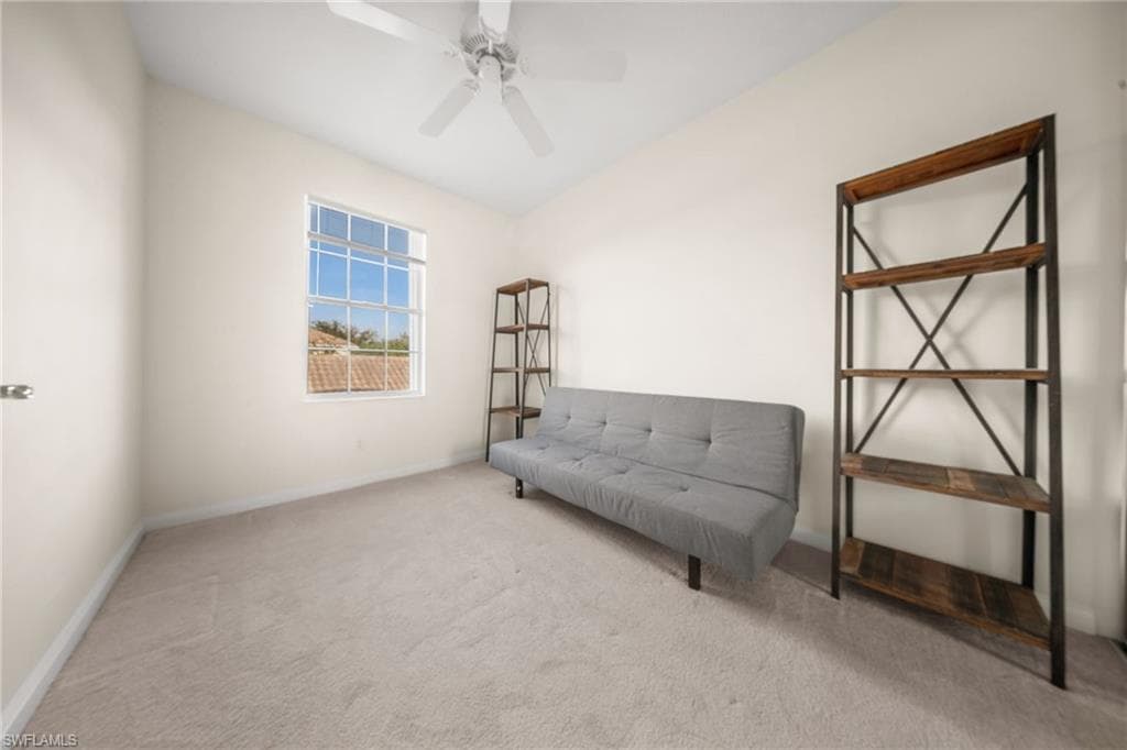6072 Towncenter Cir, Naples, FL 34119-28