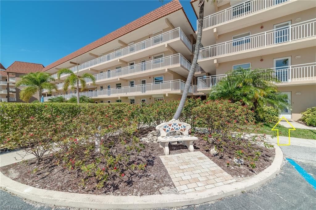 1202 Edington Pl B103, Marco Island, FL 34145-35