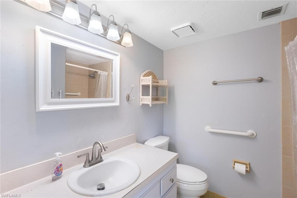 44 Greenbrier St 2-101, Marco Island, FL 34145-9