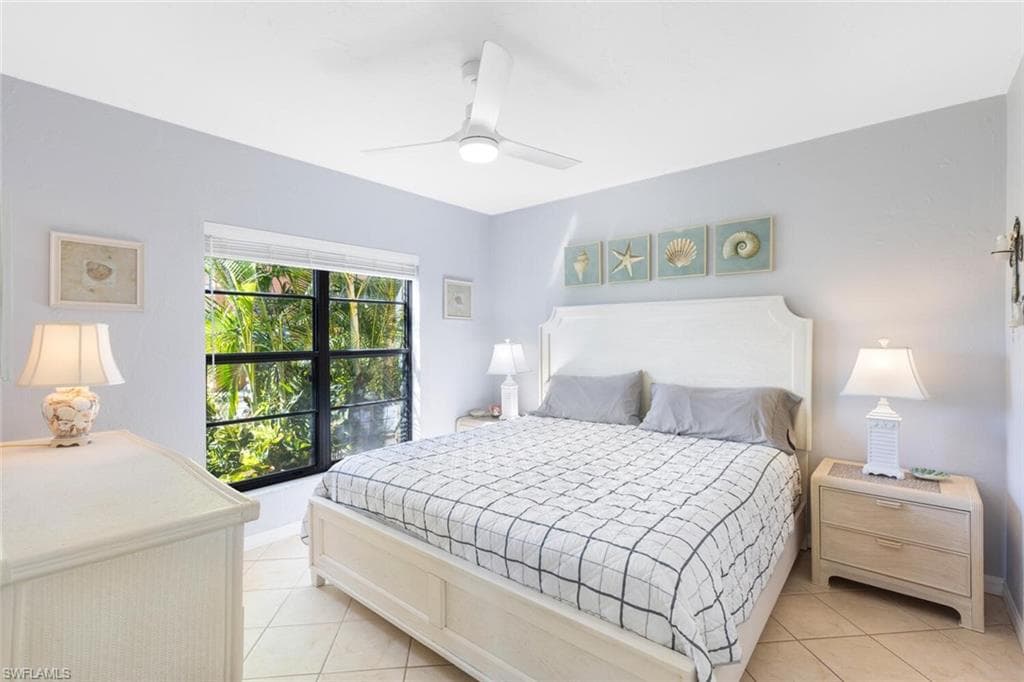 44 Greenbrier St 2-101, Marco Island, FL 34145-8