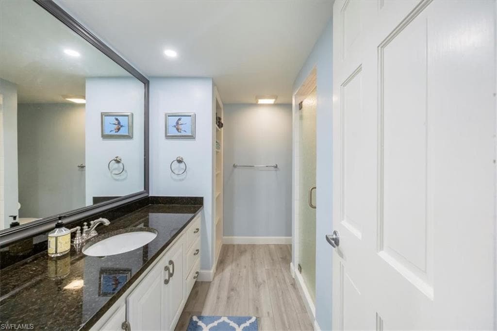 3483 Gulf Shore Blvd N 604, Naples, FL 34103-16