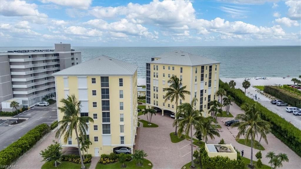 3483 Gulf Shore Blvd N 604, Naples, FL 34103-19