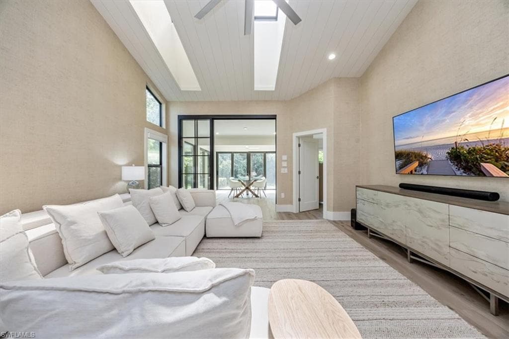 6626 Trident Way G6, Naples, FL 34108-10