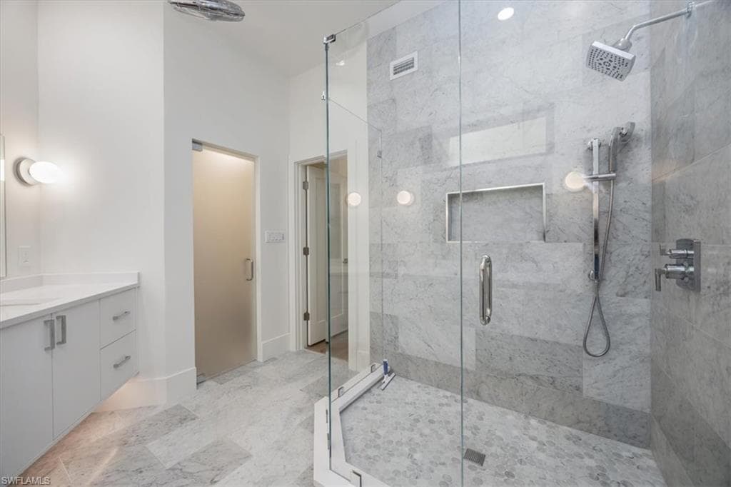 6626 Trident Way G6, Naples, FL 34108-18