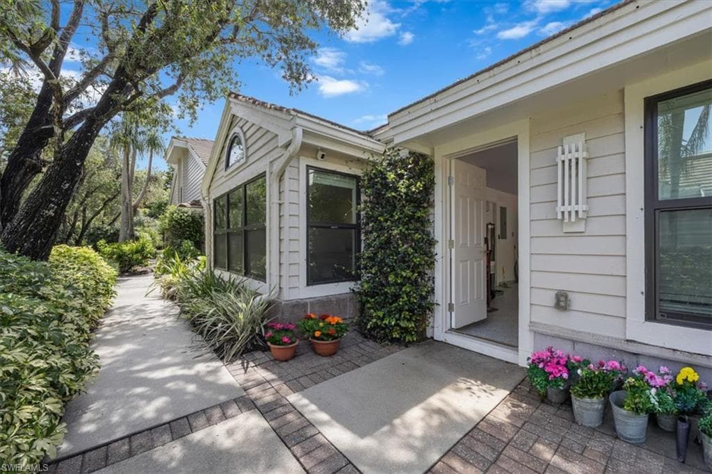 6626 Trident Way G6, Naples, FL 34108-25