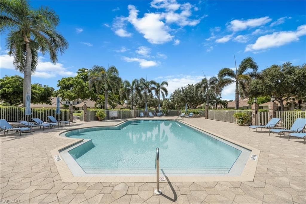 6626 Trident Way G6, Naples, FL 34108-27
