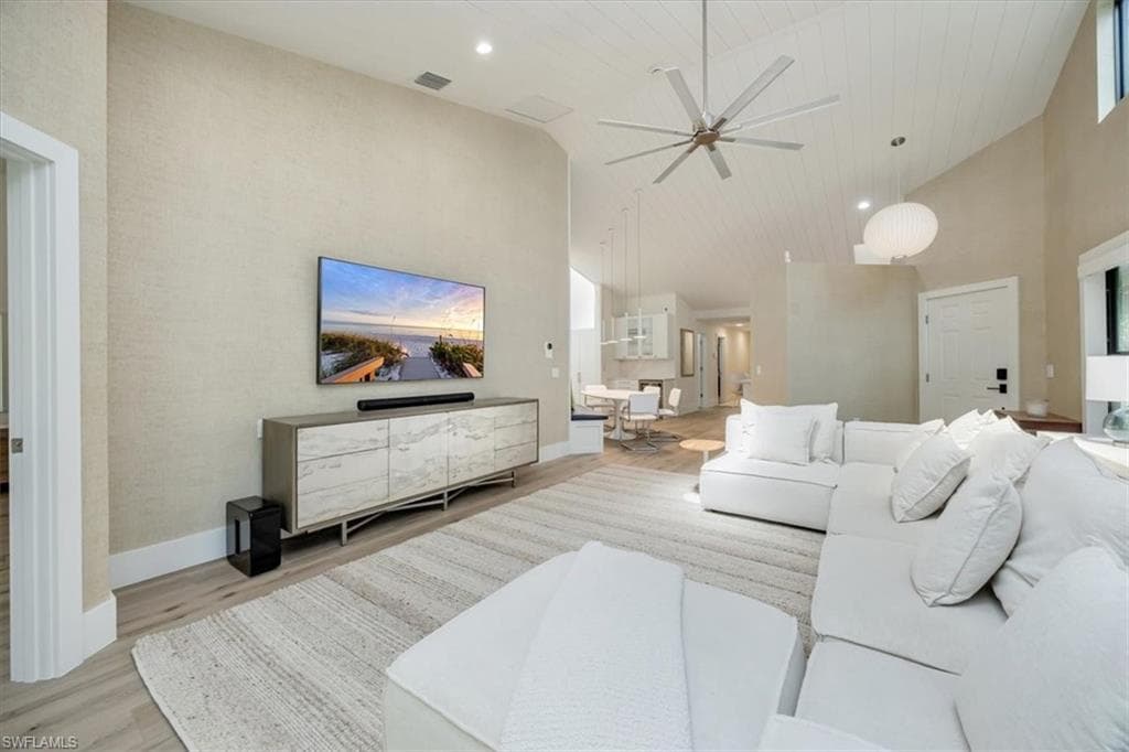6626 Trident Way G6, Naples, FL 34108-8