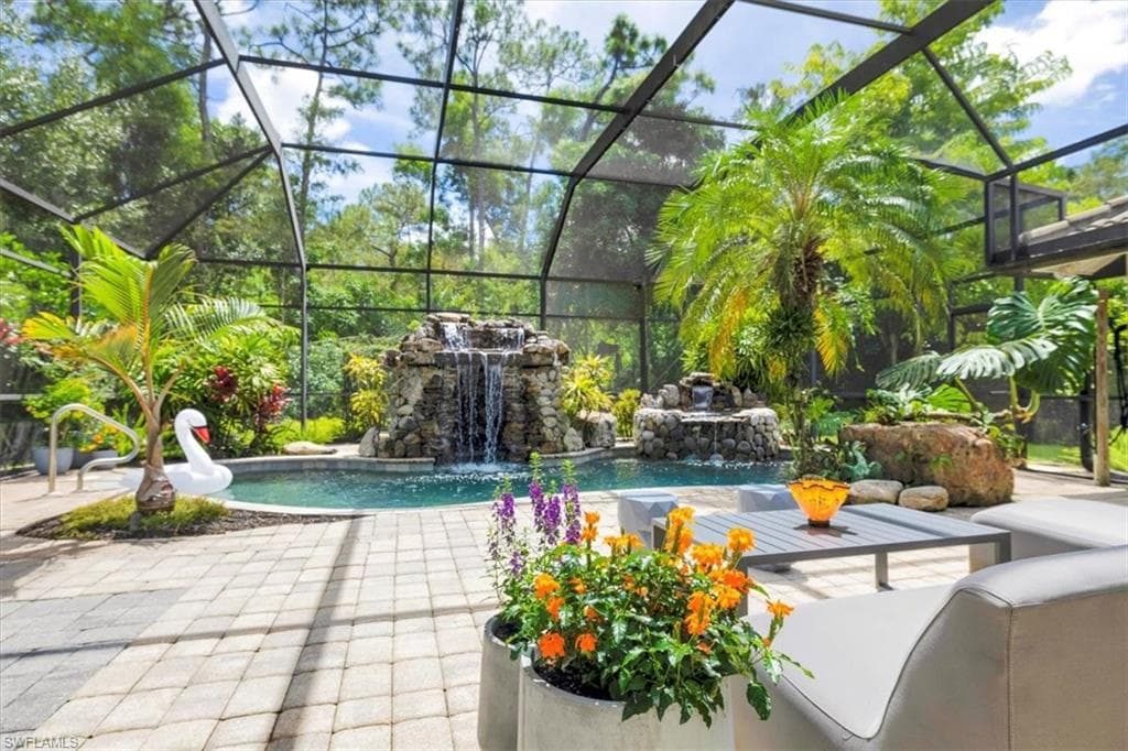 5660 Cypress Hollow Way, Naples, FL 34109-11