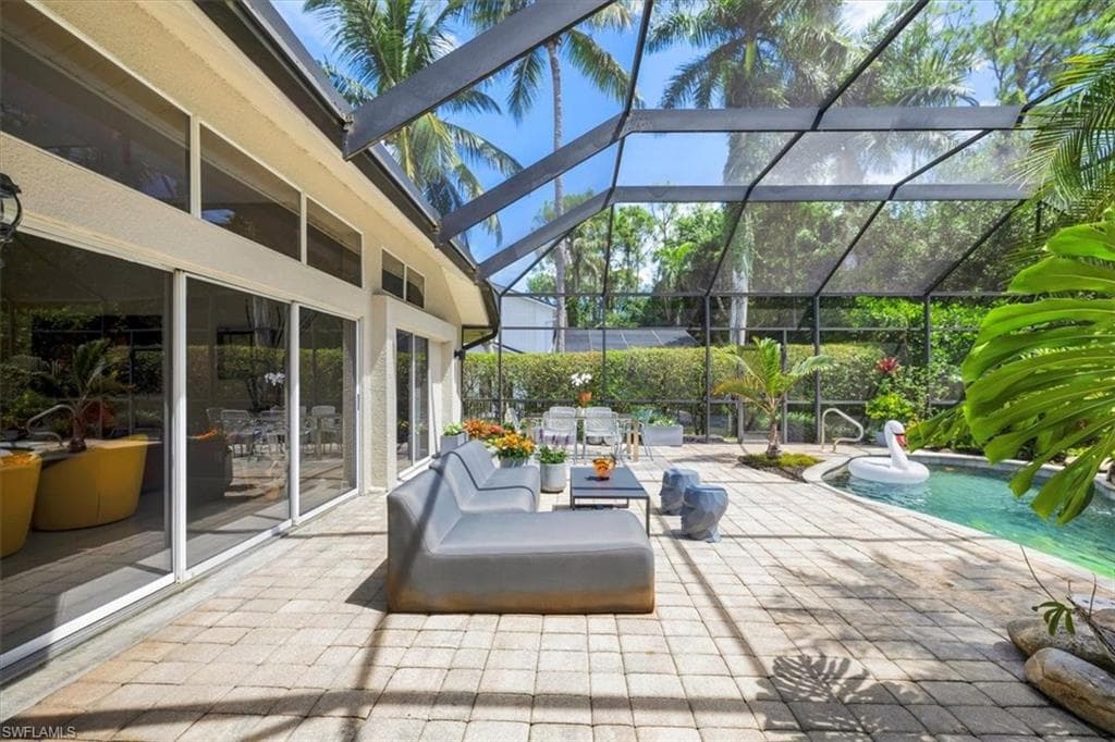 5660 Cypress Hollow Way, Naples, FL 34109-12