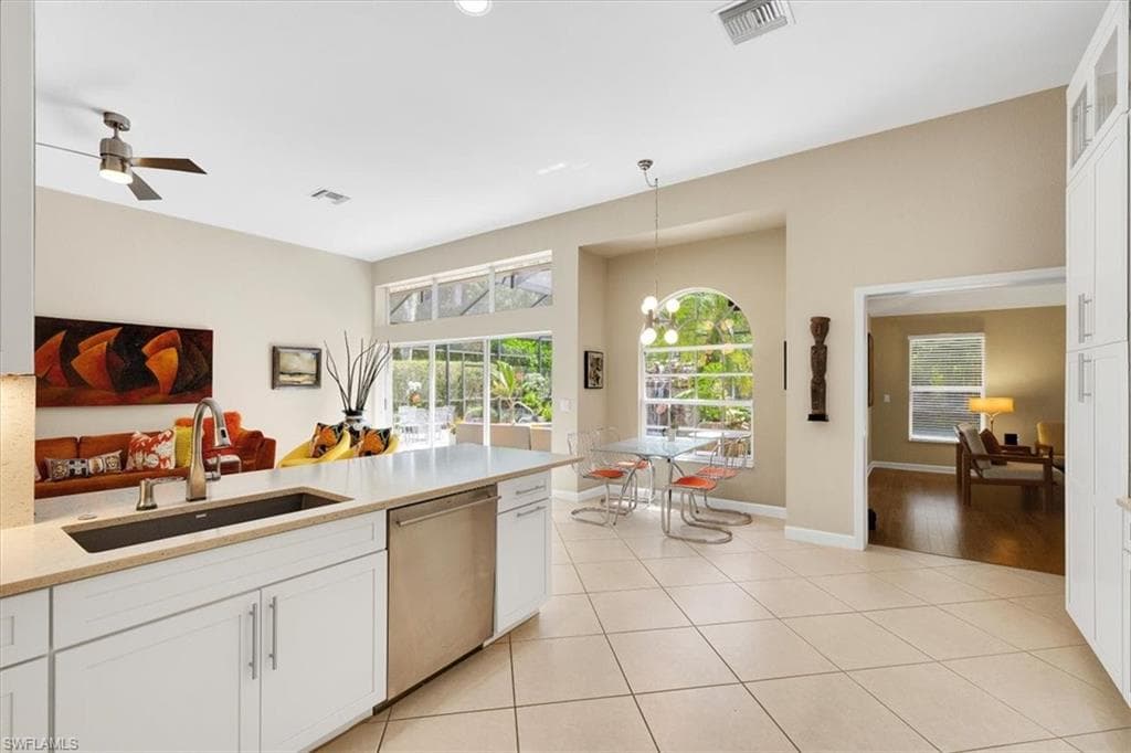 5660 Cypress Hollow Way, Naples, FL 34109-18