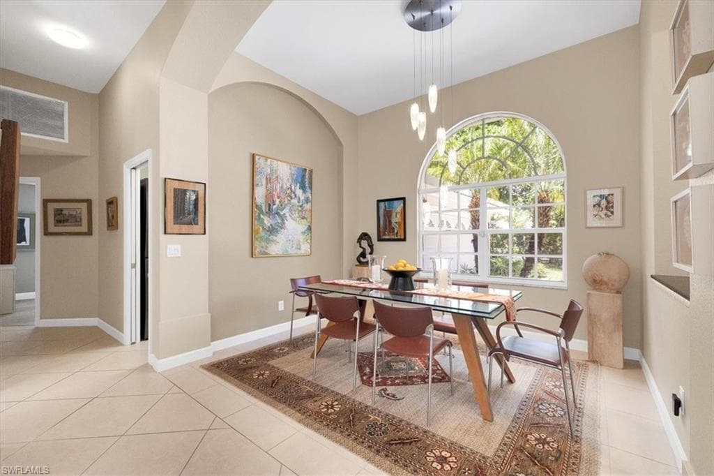 5660 Cypress Hollow Way, Naples, FL 34109-21