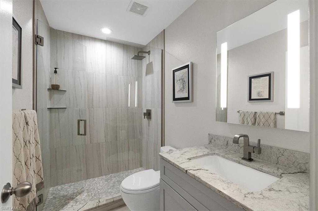 5660 Cypress Hollow Way, Naples, FL 34109-34