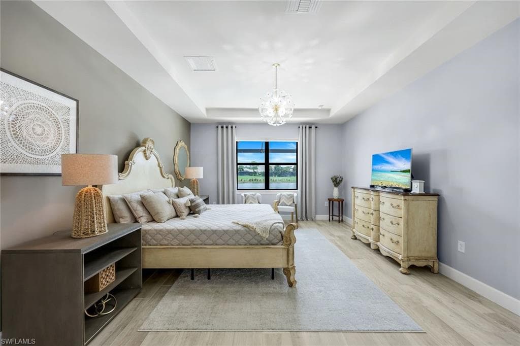 9512 Greyhawk Trl, Naples, FL 34120-17