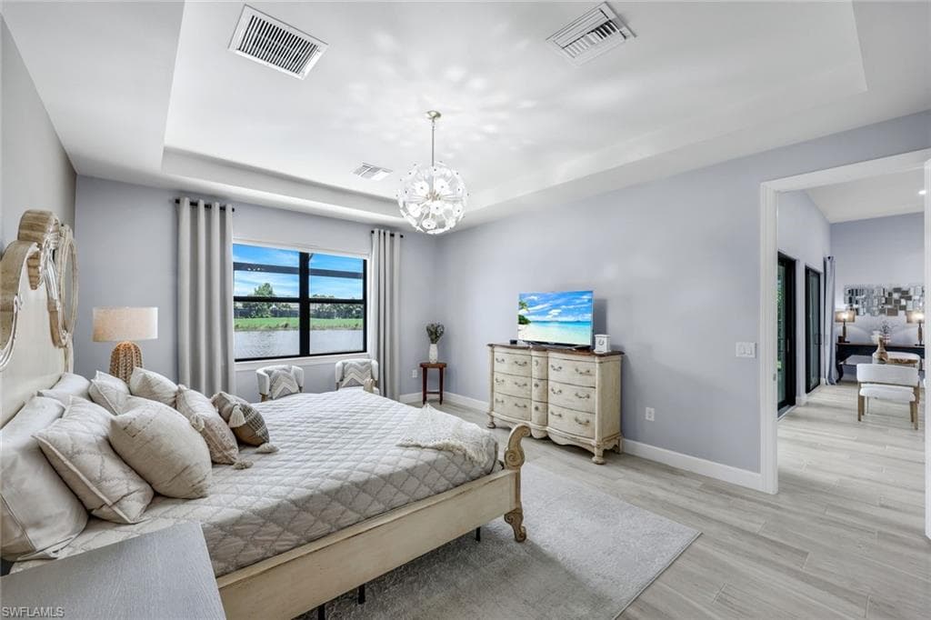 9512 Greyhawk Trl, Naples, FL 34120-18