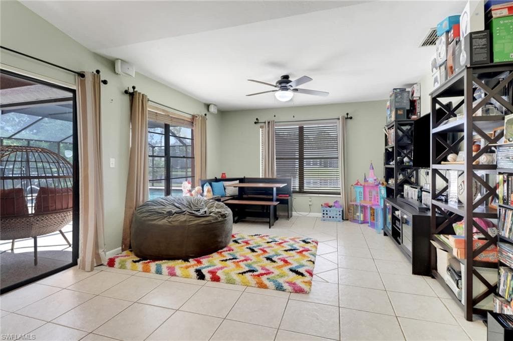 9414 Pineapple Rd, Fort Myers, FL 33967-9