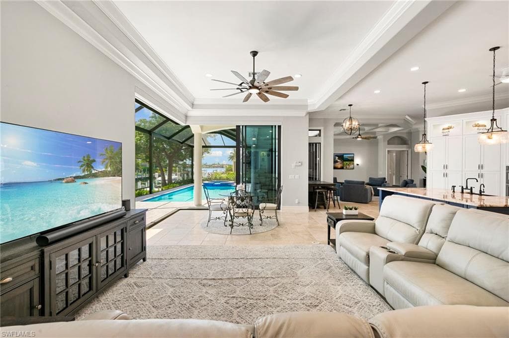 511 Alameda Ct, Marco Island, FL 34145-15